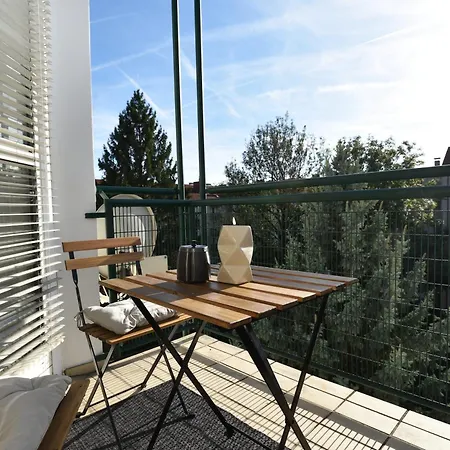 Monkey Loft - Center & Free Garage Parking * Graz