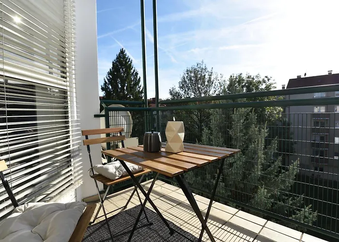 Monkey Loft - Center & Free Garage Parking * Graz